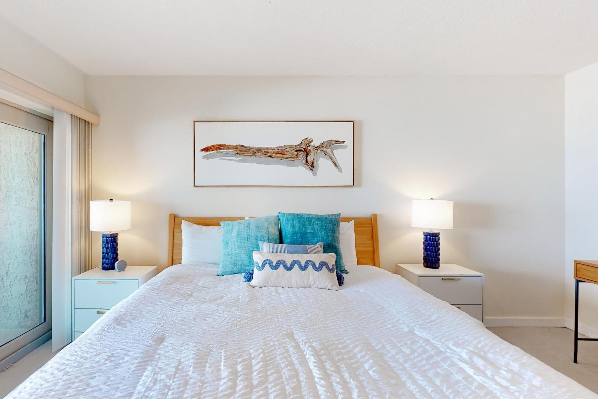 Captains Walk Condos Hilton Head Island Room photo